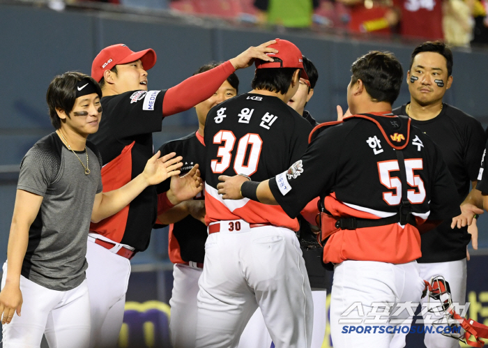 I can't compliment anyone! Kkotbumho is very satisfied → All the players did well