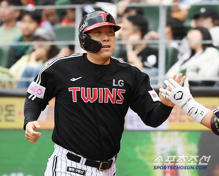 Incredible Seung-gi won six scoreless innings Kim Hyun-soo Austin three-run double gun LG escaped 150 and 3 consecutive losses with 18 hits