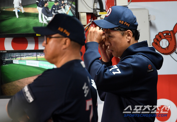Manager Lee Seung-yeop, before Kwak Bin's return, was the last step for Doosan →