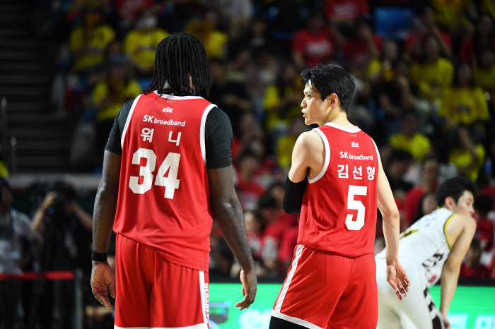  The bitterness of front basketball without responsibility. Huh Hoon, Kim Sun-hyung's FA transfer. SK, KT, KCC Hidden Unconvenient Truths