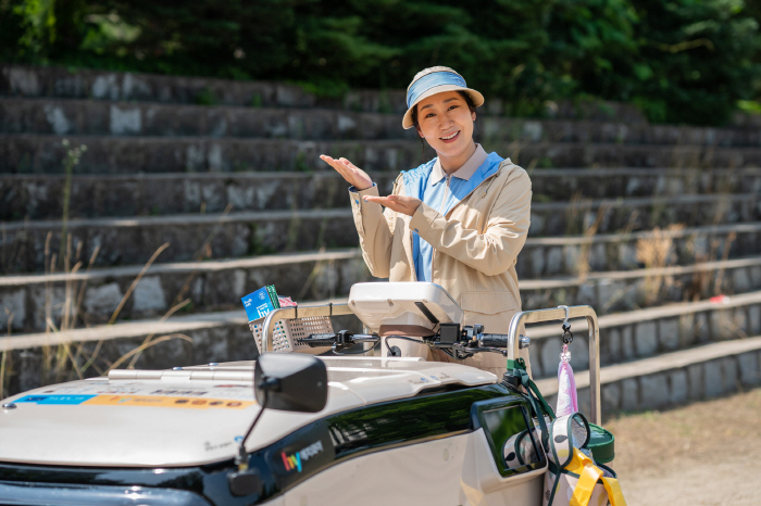 ‘Hi-Five’ Shows Shin Gu’s Timeless Energy and Passion for Acting