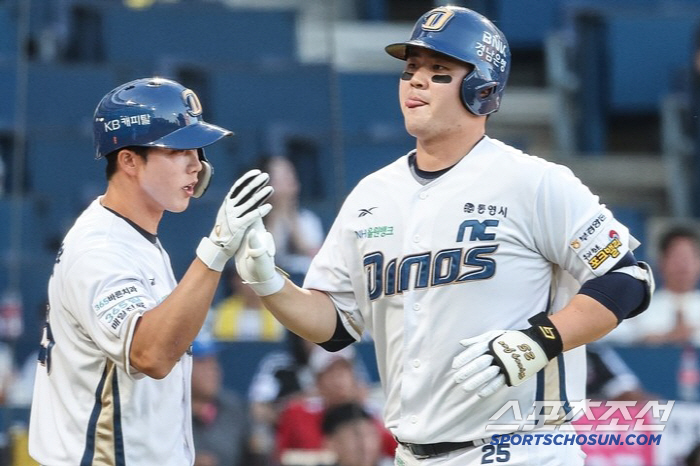 1 hit and 0 points. I'm sorry→Succeeded in 13 hits and revenge today. The fight for first place won NC65, LG Hanwha 0.5G car 