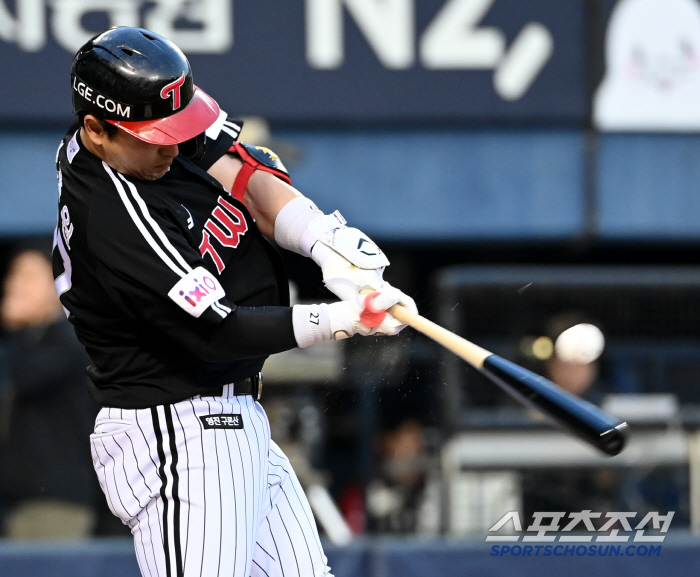 1 hit and 0 points. I'm sorry→Succeeded in 13 hits and revenge today. The fight for first place won NC65, LG Hanwha 0.5G car 