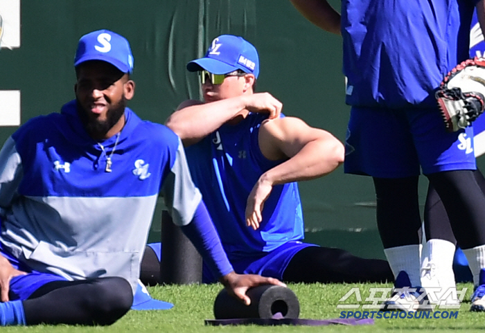 Are you a 43-year-old pitcher? Oh Seung-hwan, the leader of the super muscular body, who even his colleagues admired, finally returns to the first team (Incheon Field)