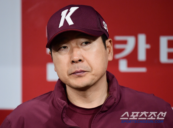 Kadynes out 6 weeks → An ambitious two-man plan while looking for a replacement player, which is on the verge of a fiasco 