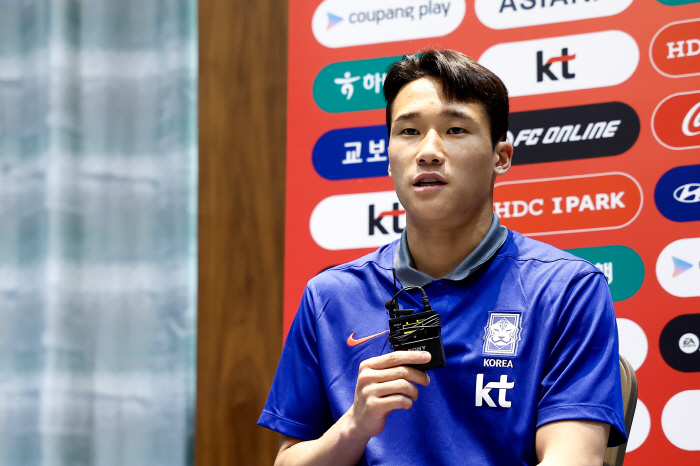 My trophy is buried in Lee Kang-in → Son Heung-min. Seol Young-woo's antics → First goal aspirations are revealed...Hong Myung-bo's first training as a whole team, overcoming the heat