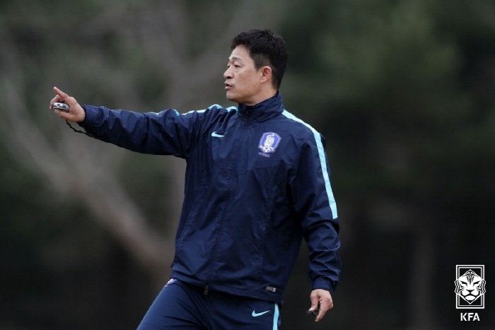  U22 baton Lee Min-sung, coach of the national team by age, is my dream...I want to beat the London bronze medal by leading soccer