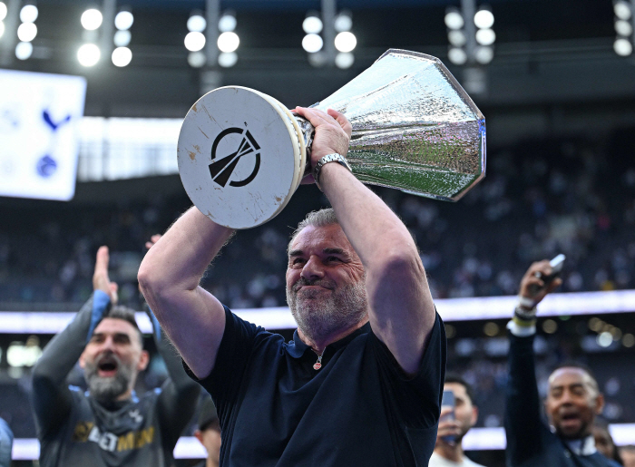 Opposition to Postecoglou's replacement appeared, shocked by demands for dismissal of Tottenham's key prisoner manager