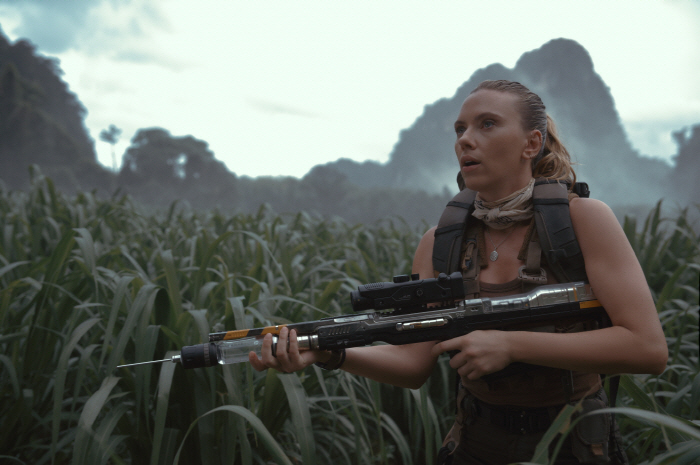 Scarlett Johansson, who forgot Black Widow, became a fan of Jurassic..Special Agent Chasing Dinosaurs Changed