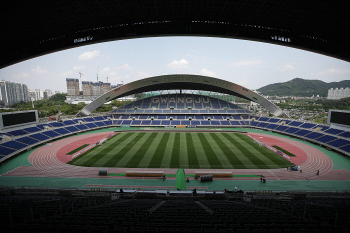 Seoul Wins Full Stadium Award with the Highest Spectator...Gwangju is honored with the Green Stadium Award