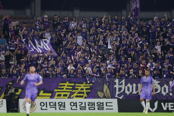 Seoul Wins Full Stadium Award with the Highest Spectator...Gwangju is honored with the Green Stadium Award