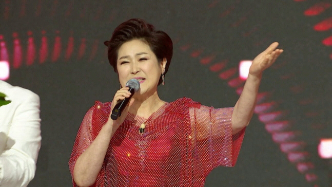 'Trot All-Star Game' Jin Sung Kim Yong-im, vitriolic battle → Dolsing confession...an explosion of anger