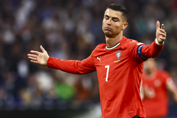 Are you 40 years old? Ronaldo is crazy! 137 goals in the A-match → 937 goals in total Portugal, 21 come-from-behind wins against Germany to advance to the Nations League final