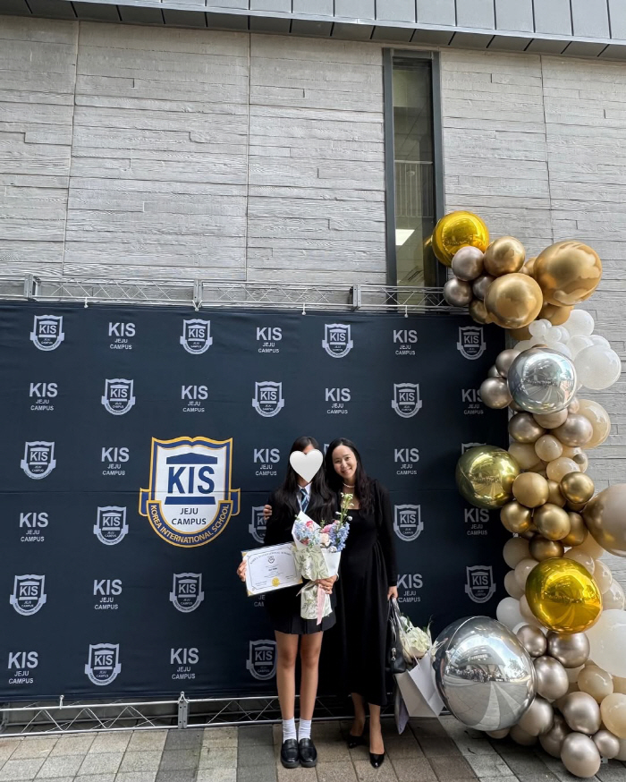 Choi Dong-seok, Park Ji-yoon, daughter graduated from international school and Si Won-seop..I worked hard, too