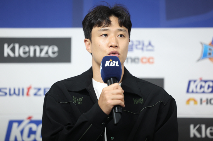 Huh Jae's son, popular professional basketball star Huh Woong, and ex-girlfriend lawyer Mugo complaint, cleared of charges. an advance notice of a reverse complaint