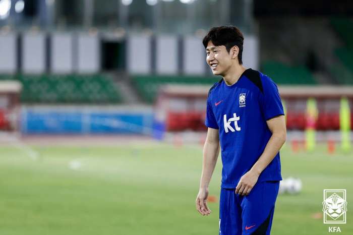 Lee Kang-in, who can play as a main player for several Le Parisien teams, will send you a good offer...Flares to Naples?
