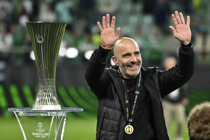 Manchester City Connection → Manchester United Chelsea transfused Delap, a promising 55 billion and 12 goals...First recruitment of summer, debut at Club World Cup
