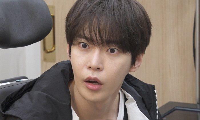 NCT Doyoung was so scared of the emergency room alone after taking cold medicine. (Na Hon San)