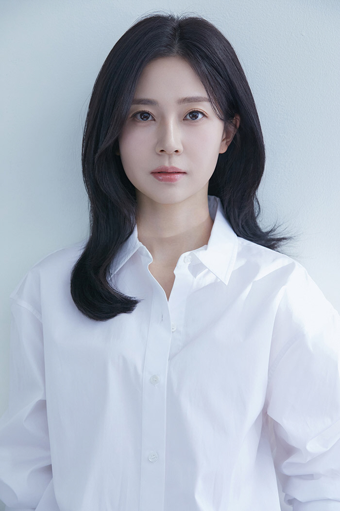  Baek Jinhee changed his face, 2 years off is over..Yoon Kyun-sang X Onara's agency started anew → A completely changed atmosphere