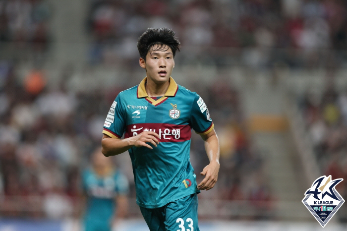  Lee Min Sung Ho, come on! Bae Joon-ho's ace mode announces the starting list for the match against Australia, selecting a large number of K Leaguers
