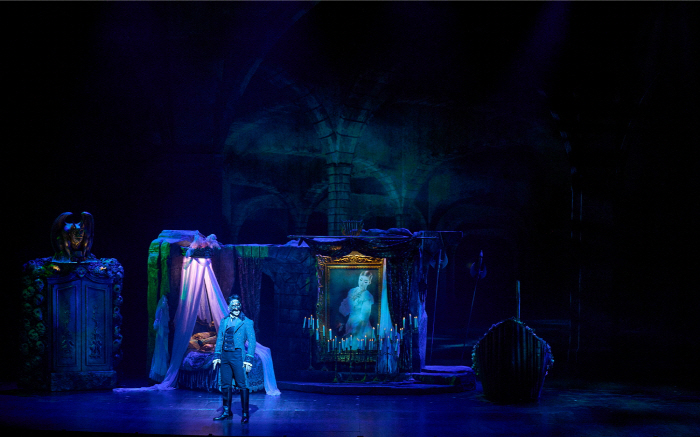 Park Hyo-shin and Kai Shine in 10th Anniversary Opening of Musical 'Phantom'