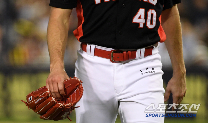 There is no other foreign player like Nail who said he would throw more even after being hit by a red swollen hand