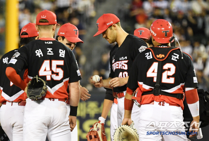 There is no other foreign player like Nail who said he would throw more even after being hit by a red swollen hand