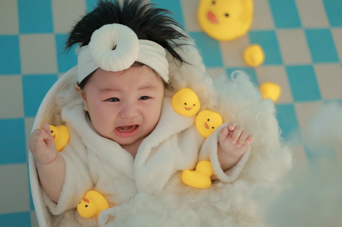 What about your son, Hyungtak?BTS looks like Jungkook in Doraemon fashion.