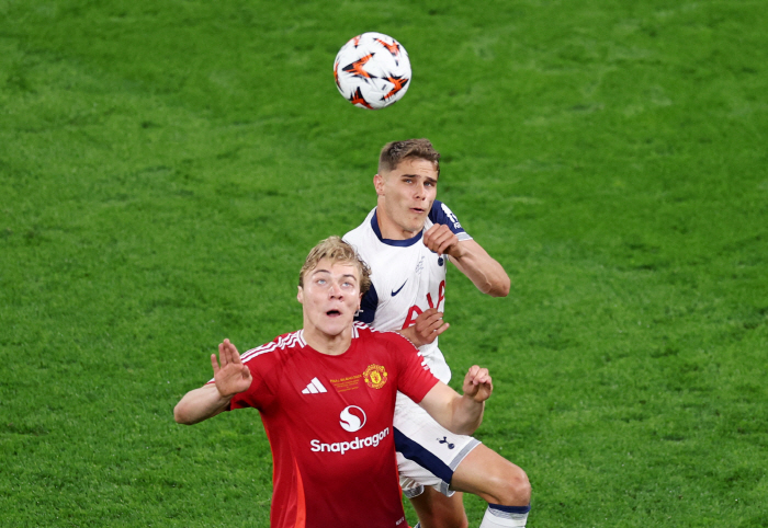 Will Manchester United's troublesome striker finally sell to Inter Milan...Horrific goal-scoring → fully transferable option included lease considered