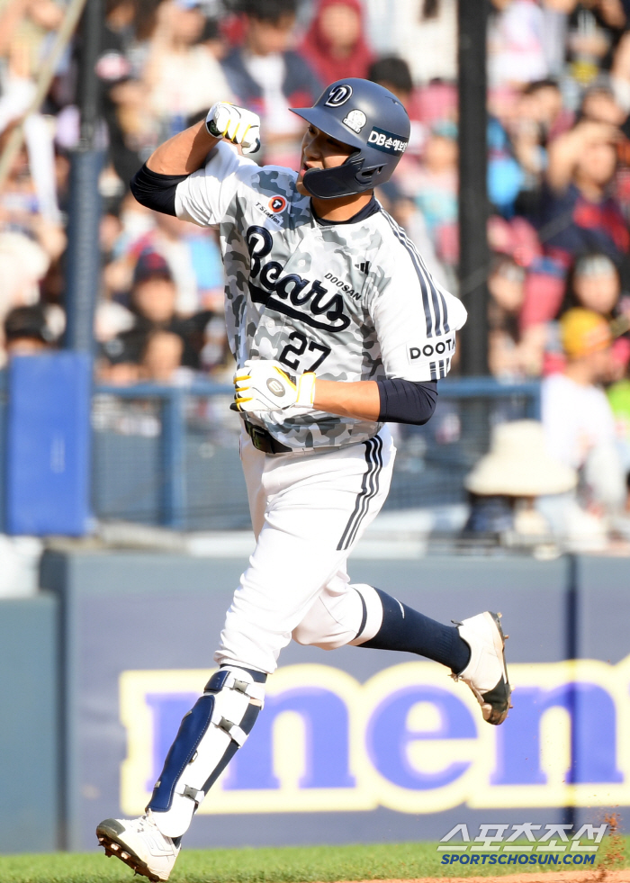 Daehan Dong-joon's first home run & Yang Eui-ji's 12th record poured in...Cho Seong-hwan of Doosan, 2 consecutive wins → Lotte 3 consecutive losses