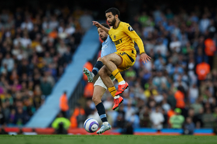 Heechan, take care of yourself. HERE WE GO to Guardiola! Wolverhampton's special talent is about to move to Manchester City → Medical test scheduled