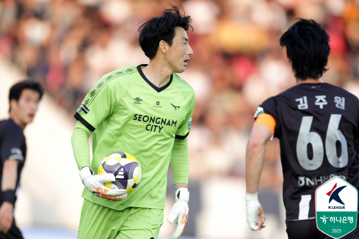 The 95th minute theater free kick goal Suwon won again!21 win against Seongnam → Head of Incheon chase and fierce chase
