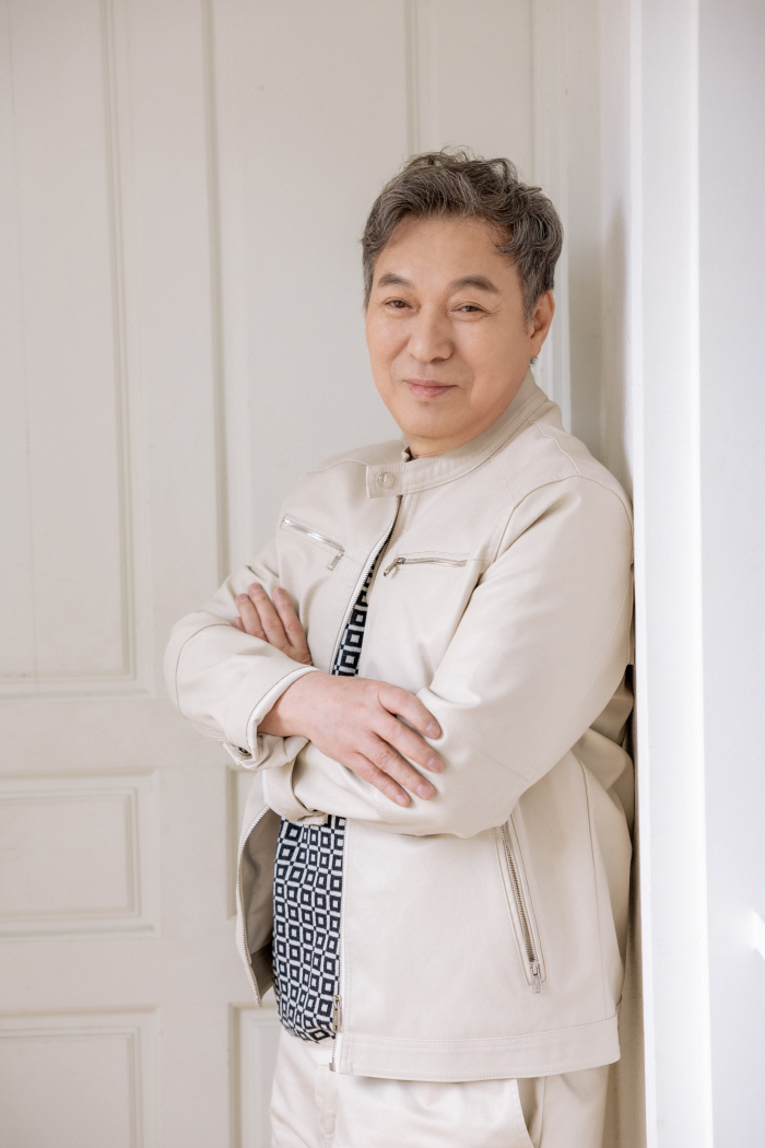 Kim Gap-soo participates in the narration of the 70th Memorial Day Memorial Video...a meaningful move