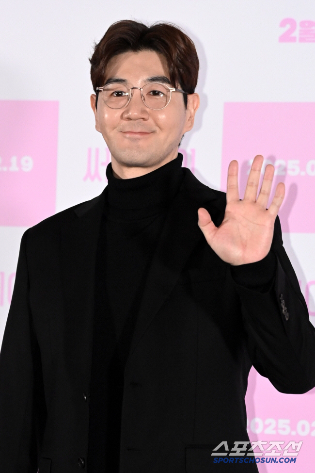 Park Jung-eun ♥ Han Sang-jin was also a stalking victim…Eventually, change the back seat of your cell phone