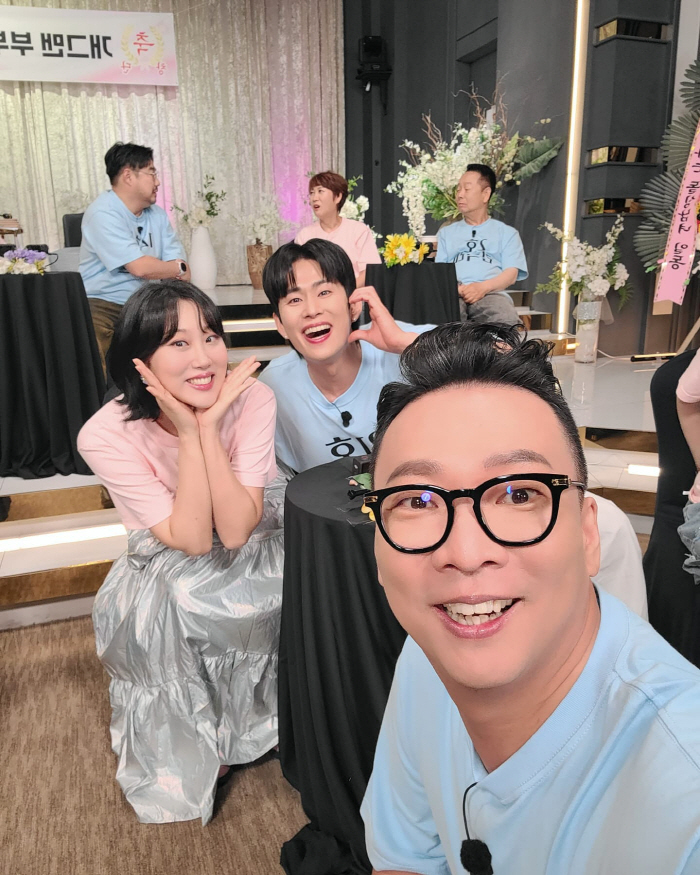  Choi Yang-rak ♥ From Peng Hyun-suk to Im La ♥ Son Min-soo? The scene of Jeongmo of the Comedian Couples' Association, which was delivered by Park
