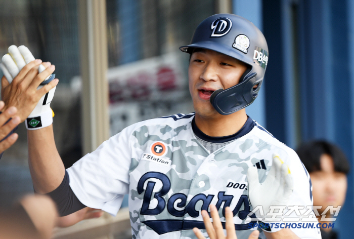 That's a good name…Another Memorial Day home run explosion in Korea