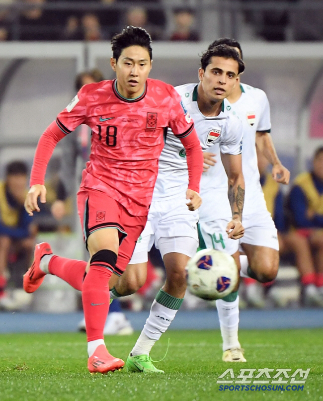 We did it! Hong Myung-bo defeated Iraq and confirmed his early trip to North China and the U.S.! 11 consecutive finals