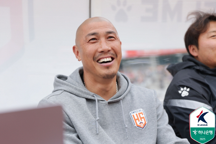 Cha Du-ri laughed! Lim Chang-seok's K-League debut goal, Hwaseong, overpowered Gyeongnam 10...Ansan grabs 20 Busan and has no loss in 3G