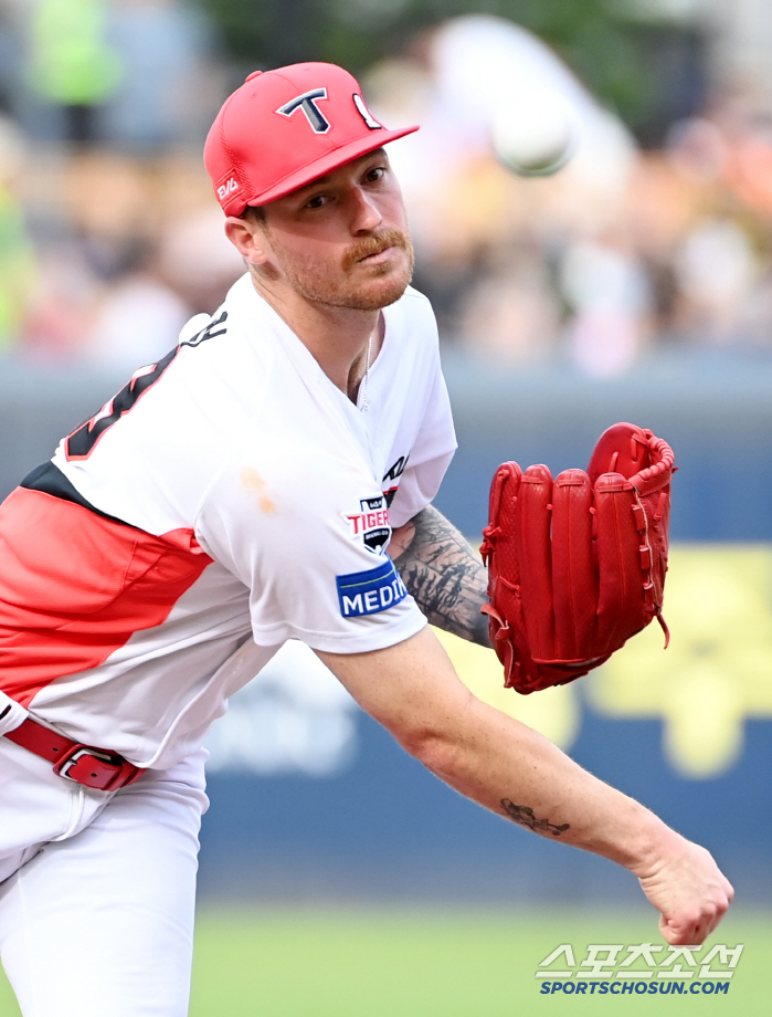 Hanwha, the No. 1 LG 0.5G car, overpowered KIA in the 11th inning of extra time...Chae Eun-sung's crazy defense that blocked the walk-off loss → Lee Jin-young's final hit 