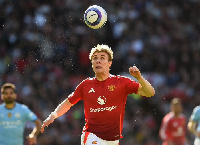 It's going well! Europa Final Defeat Man Utd Winner In Summer Transfer Market? The worst goal determination. I'll transfer the striker