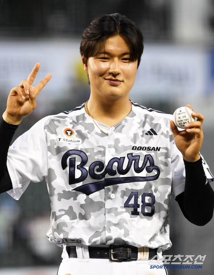 It's like Cheongryonggi high school baseball. Doosan's training atmosphere has changed these days, and special training after the game with strong shouts