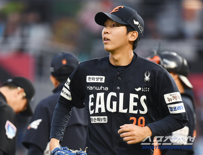 No. 2 Yoon Do-hyun No. 3 Wisdom KIA and left-hander Hwang Jun-seo, 6 right-handed hitters (Gwangju lineup)