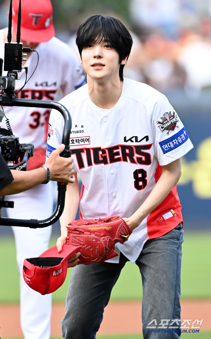  ATEEZ Yun Ho, I'm a real fan of KIA