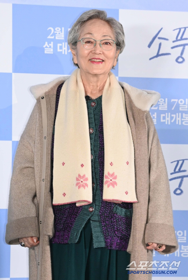 87-Year-Old Kim Young-ok Decides to Divorce at Twilight It's unfair to divide his wealth, and I want to be alone (Dong Chi-mi)