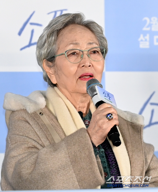 Kim Young-ok Announces Divorce Plans, Discusses Property Division Dispute