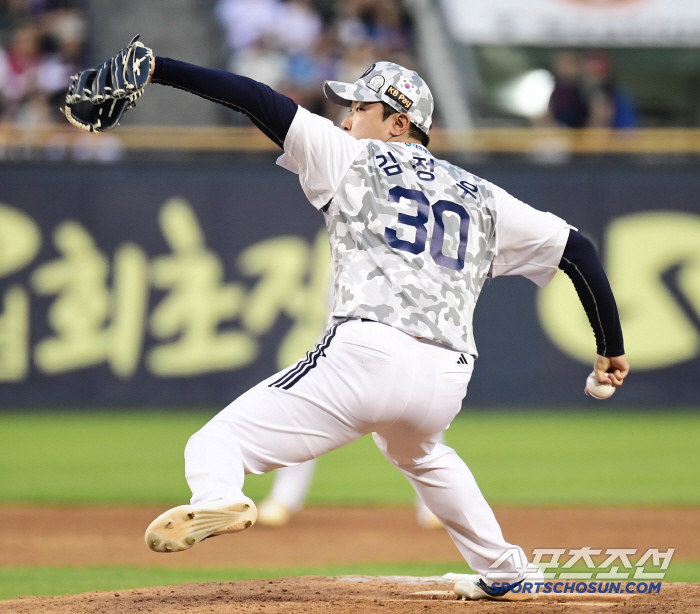 I don't want to talk about this... Due to Yang Eui-ji's knee, the unfortunate second-tier trip before the first designated classmate selection match...