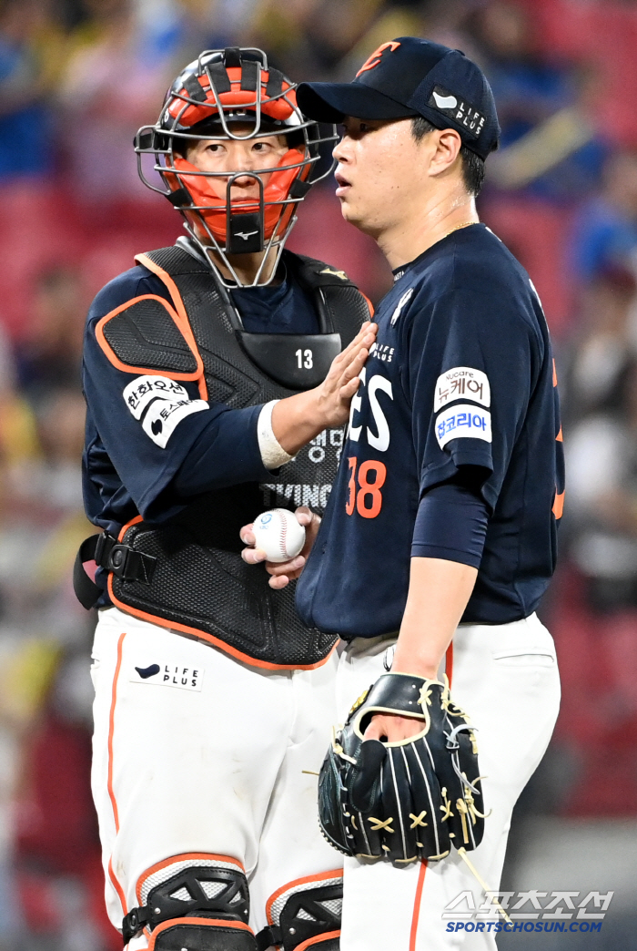 KIA Hanwha's fate, which was changed by the same wild pitch as a straight hit through, is baseball