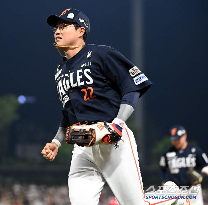 KIA Hanwha's fate, which was changed by the same wild pitch as a straight hit through, is baseball