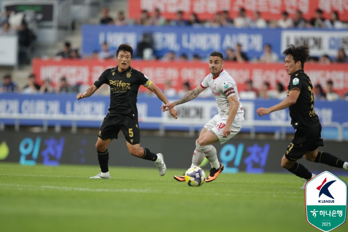  Unexpected return → You're good even without it! Jerso's winning goal Incheon won 10 games against Bucheon, and went on an unbeaten run in 12 games