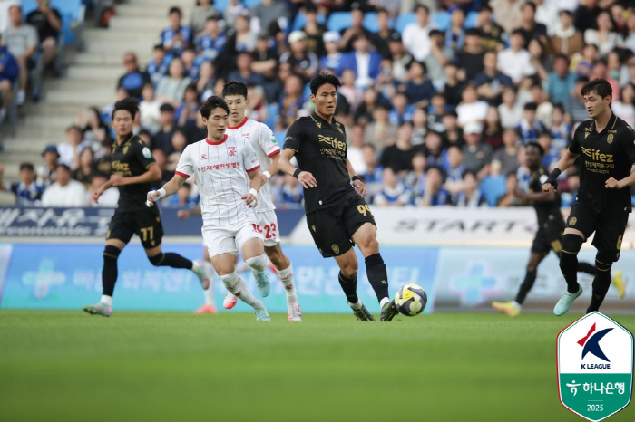  Unexpected return → You're good even without it! Jerso's winning goal Incheon won 10 games against Bucheon, and went on an unbeaten run in 12 games